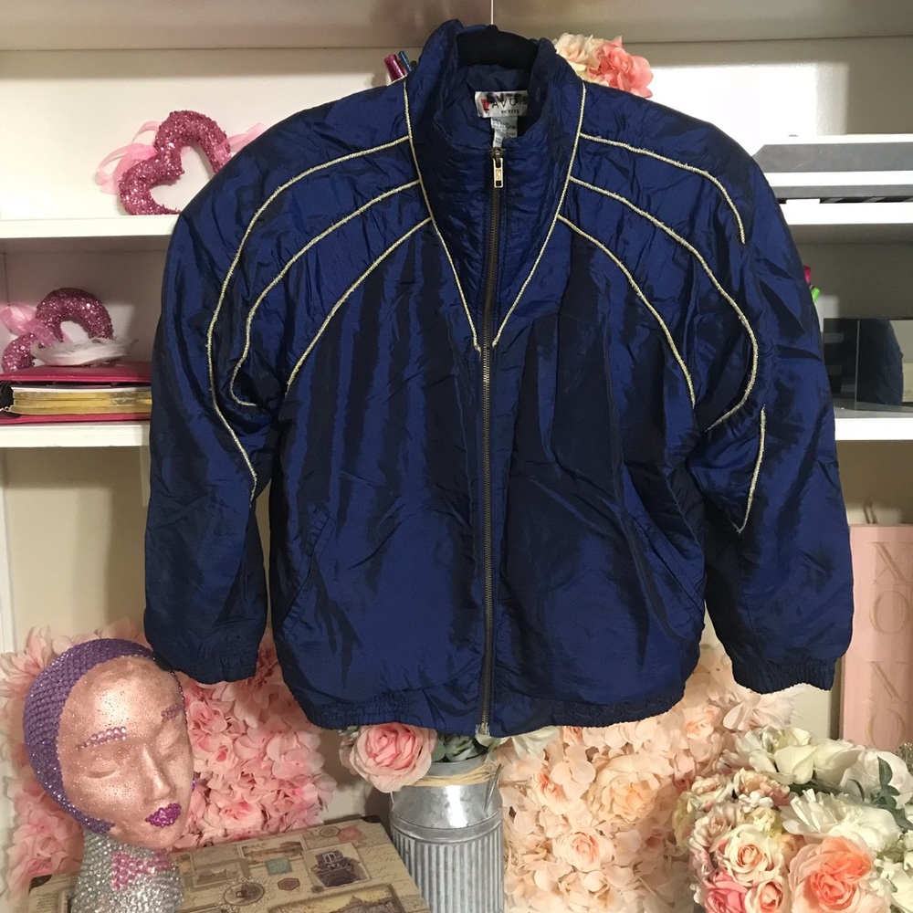 LAVON PETITE WINDBREAKER JACKET